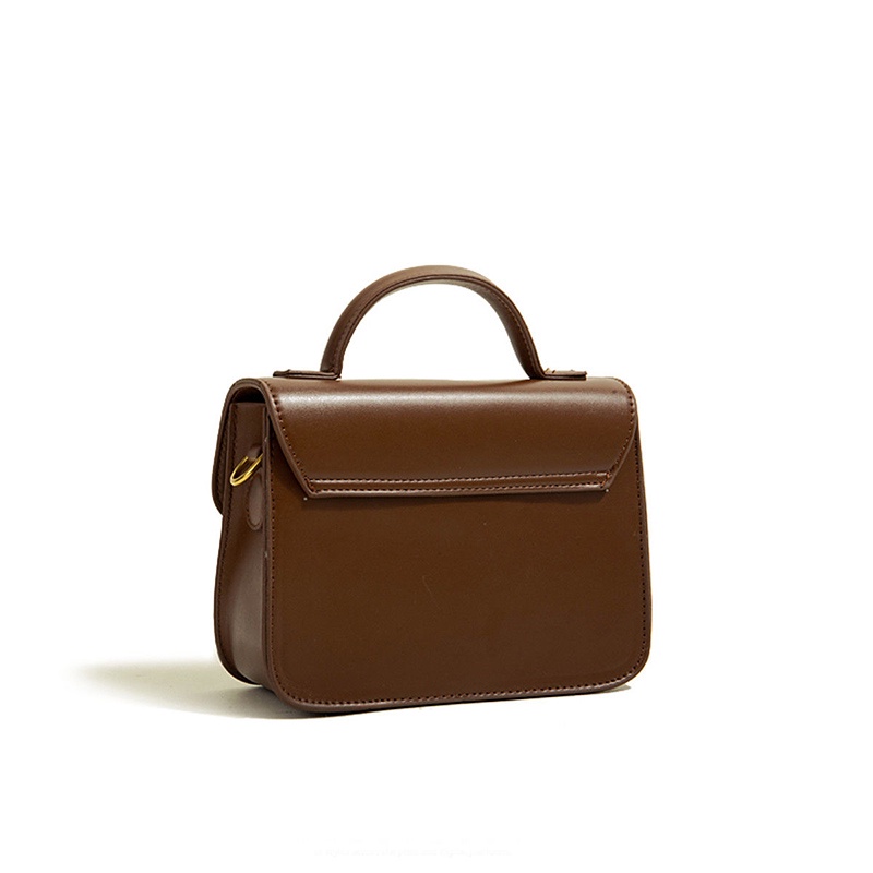 Túi đeo chéo IELGY trang trí hình chú gấu phong cách cổ điển dễ phối đồ thời trang dành cho nữ