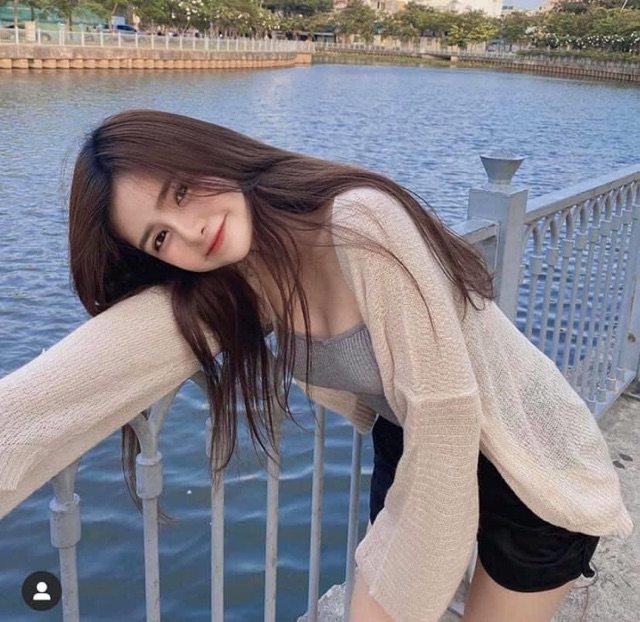 Áo khoác cardigan đi biển ❤️FREESHIP❤️ Áo len mỏng giá rẻ | BigBuy360 - bigbuy360.vn