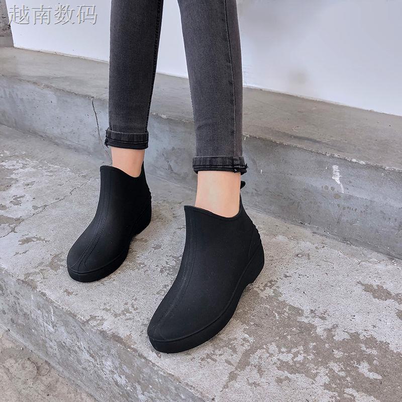 Giày Boot Đi Mưa Cổ Thấp Chống Trượt Giữ Ấm Phong Cách Nhật Bản Thanh Lịch Sành Điệu | BigBuy360 - bigbuy360.vn