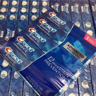 ( HN ) Kem đánh răng Crest 3D White 147gram ( mua 2 tặng Tán nền Hàn Quốc)