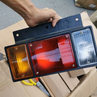 Đèn hậu , đèn lái sau , xe tải