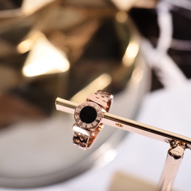 Set 3 món nhẫn titan ko đen la mã ĐH