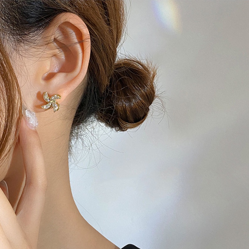 Khuyên tai chốt xỏ mạ bạc 925 mặt hình chong chóng xoay được quyến rũ thời trang dành cho nữ