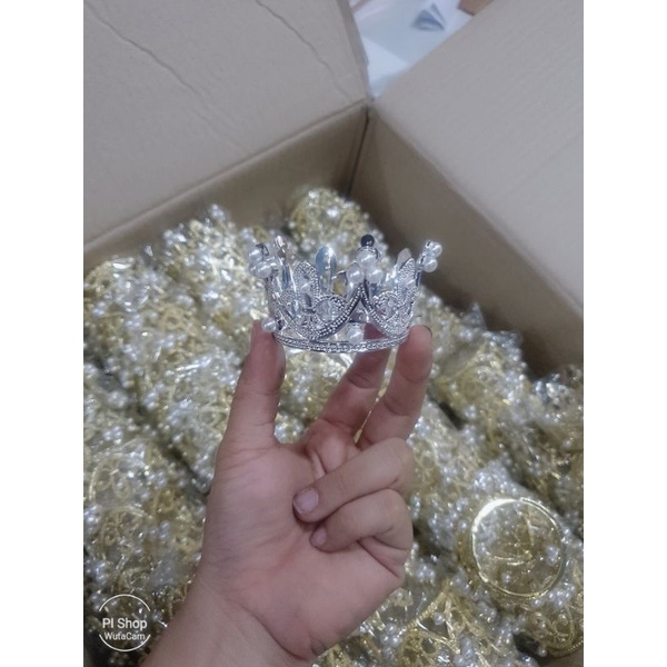Vương miện trang trí giá rẻ