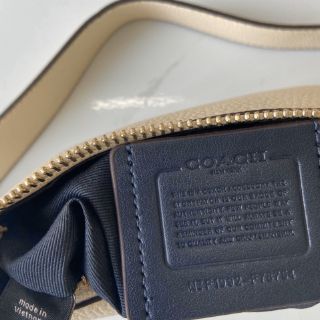 Túi coach đeo chéo mini