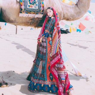 Khăn choàng bohemian thổ cẩm màu đỏ hàng cao cấp