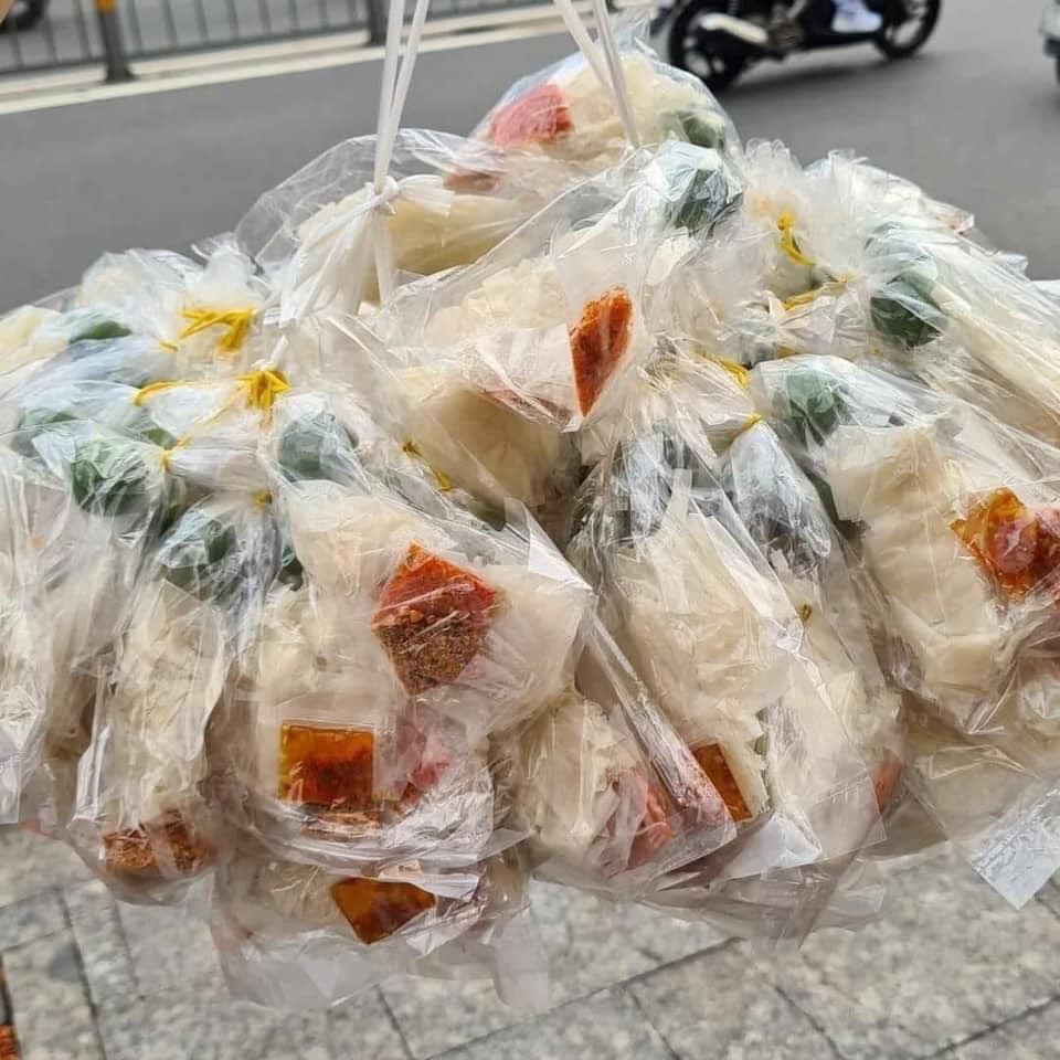 Bánh Tráng Phơi Sương Sate Muối Tắc