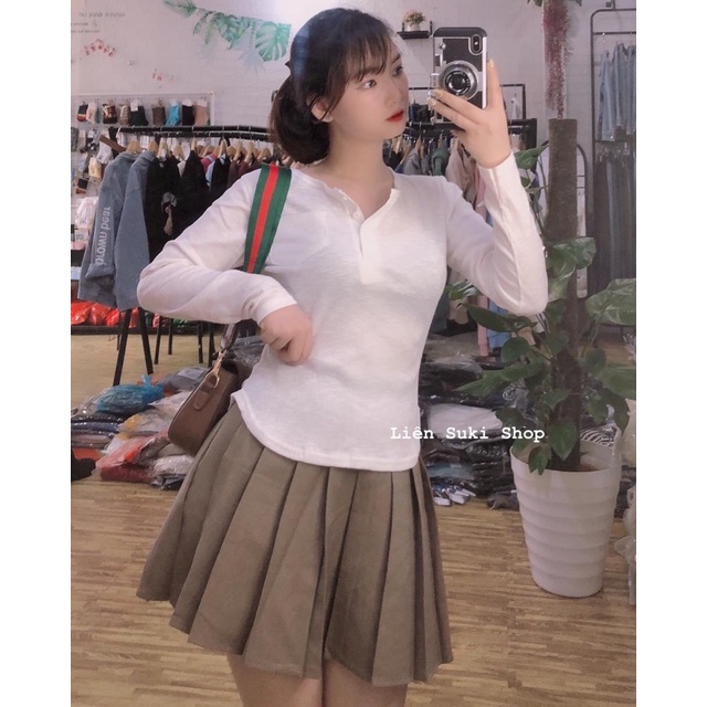 Áo len tăm cúc ngực