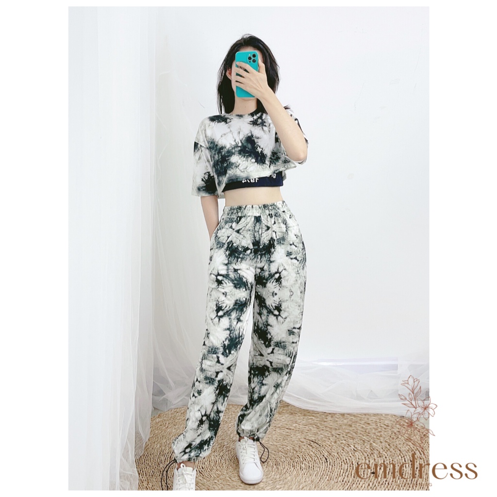 Set áo croptop loang màu + bra đen + quần jogger dài ống rộng dây rút - Set bộ thể thao