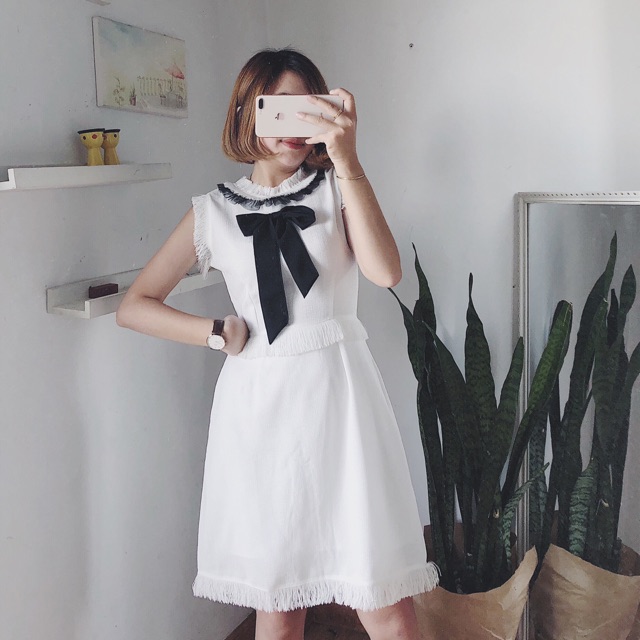 Đầm dạ tweed trắng