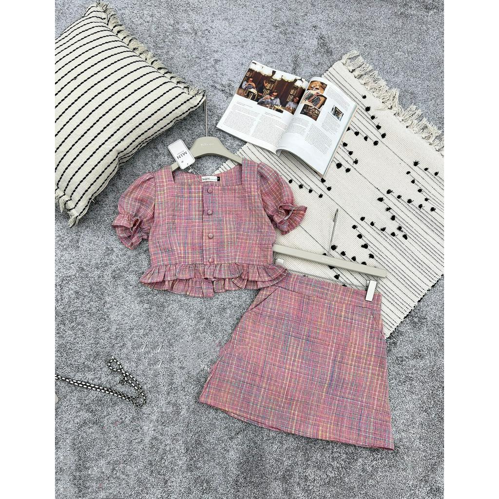 Set áo chân váy kẻ hồng