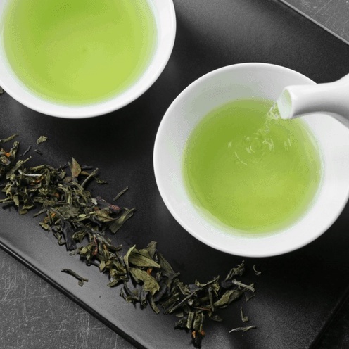 Trà xanh Nhật Bản với lá sakura và matcha Kanes dạng túi lọc tam giác