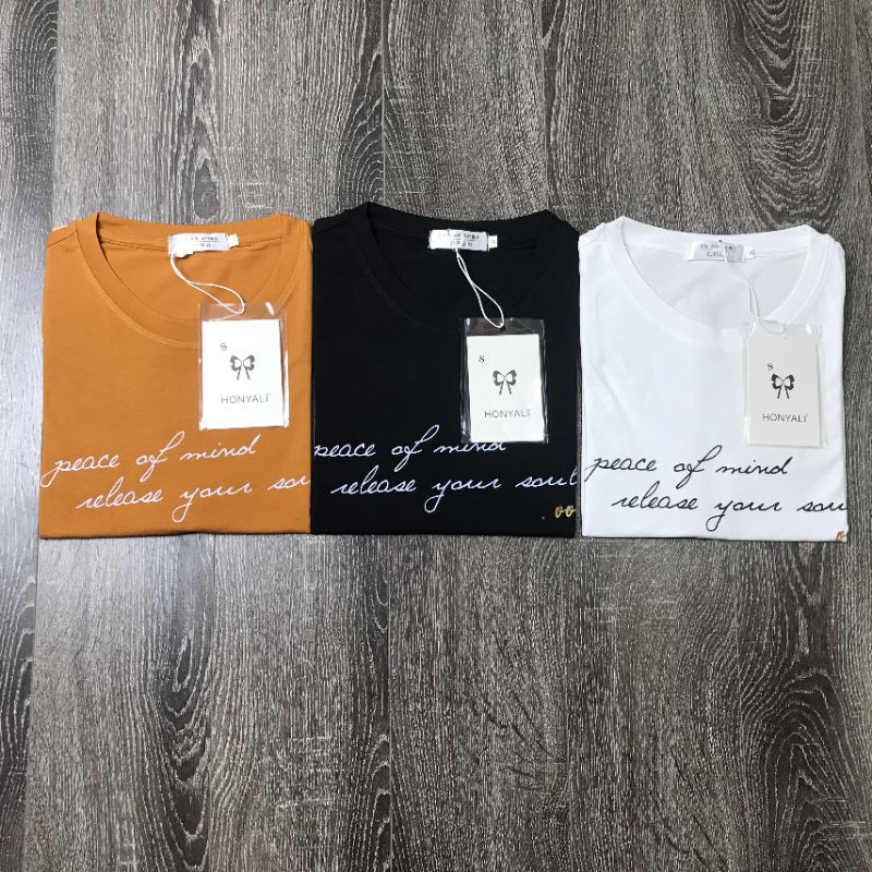 Áo thun nữ cotton cao cấp, tay gập in chữ sắc nét, phom vnxk mặc là đẹp