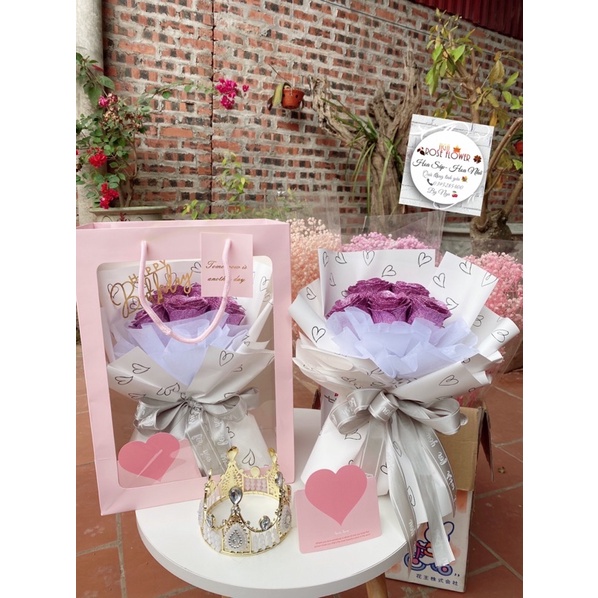 Bó Hoa 5 Bông Kèm Túi Xách và Thiệp (Combo như ảnh)