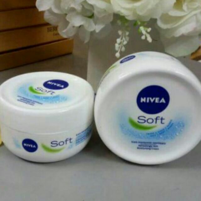 Kem dưỡng Nivea Soft Đức
