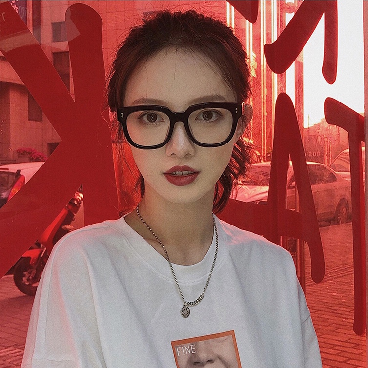 Mắt kính giả cận gọng chữ V hai chấm thời trang siêu hot 2022