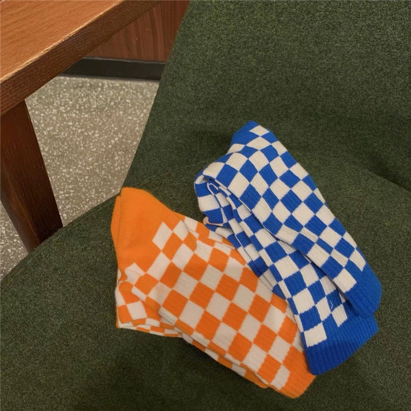 Vớ cổ cao họa tiết sọc caro trắng đen thời trang cho nam nữ