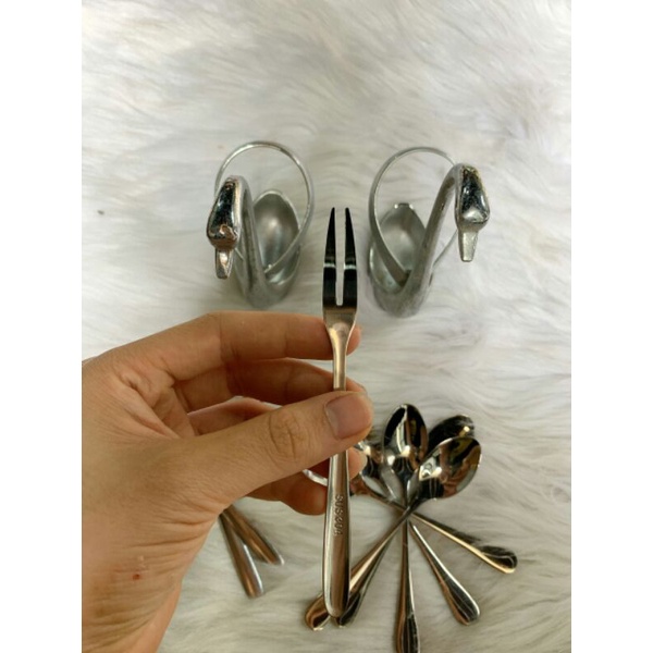 Bộ nĩa gấu bearbrick cực sáng sang SUS304