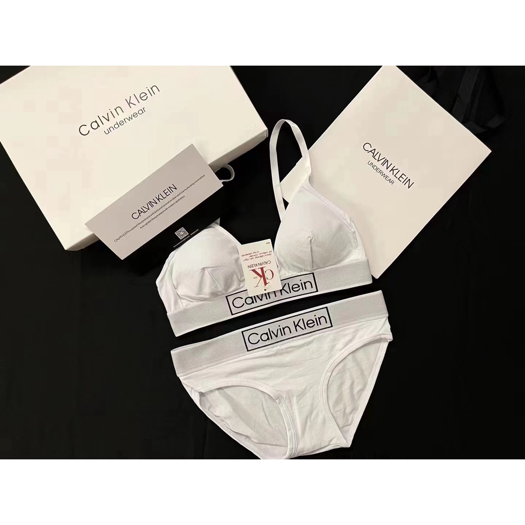 Áo Ngực Tam Giác + Quần Lót - Biểu Tượng In Nổi