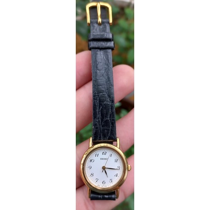 Đồng hồ nữ Seiko