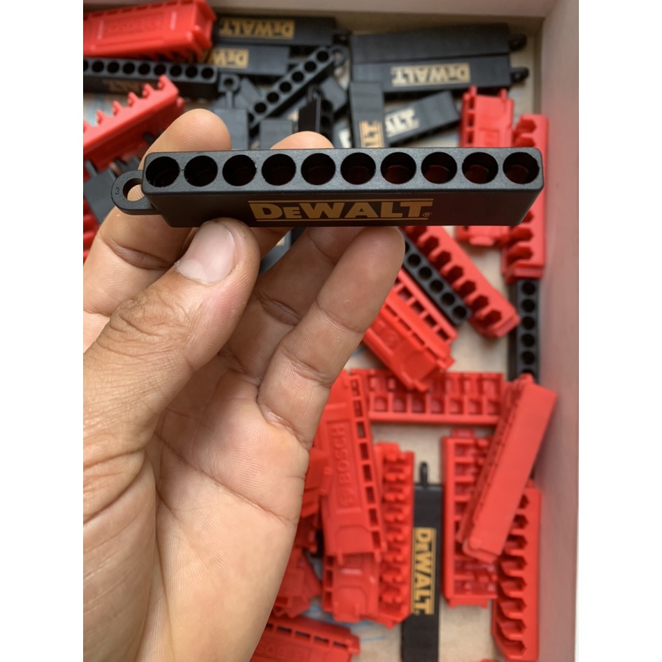 Chân đế gắn mũi vít , mũi khoan Dewalt ( Giá là giá 1 chân đế )