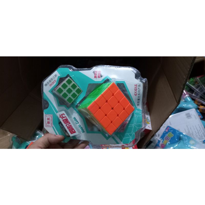 Đồ chơi rubik 4x4