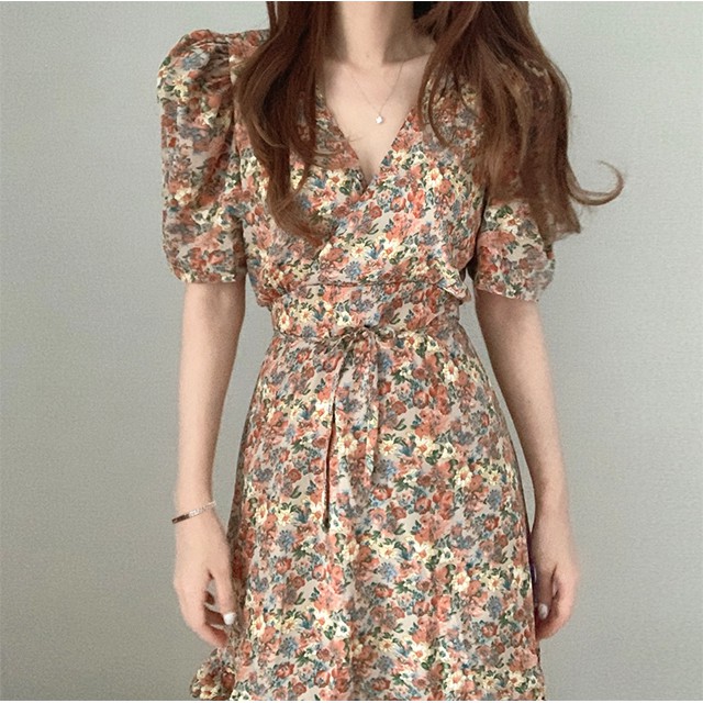 Đầm họa tiết hoa cúc phong cách retro thanh lịch thời trang Hàn Quốc | BigBuy360 - bigbuy360.vn