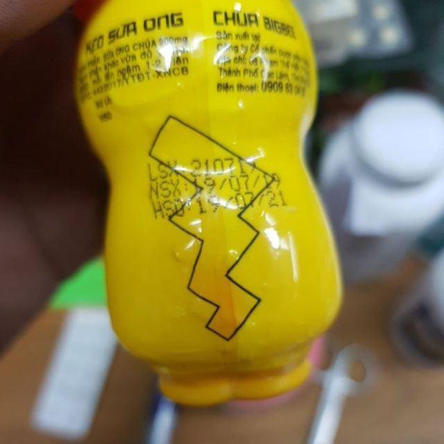 Kẹo c sữa ong chúa hình pokemon pikachu