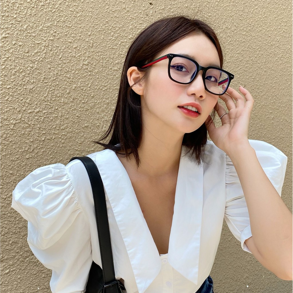 Gọng kính cận nam nữ Lilyeyewear mắt vuông chất liệu nhựa dày dặn chắc chắn thời trang 8261