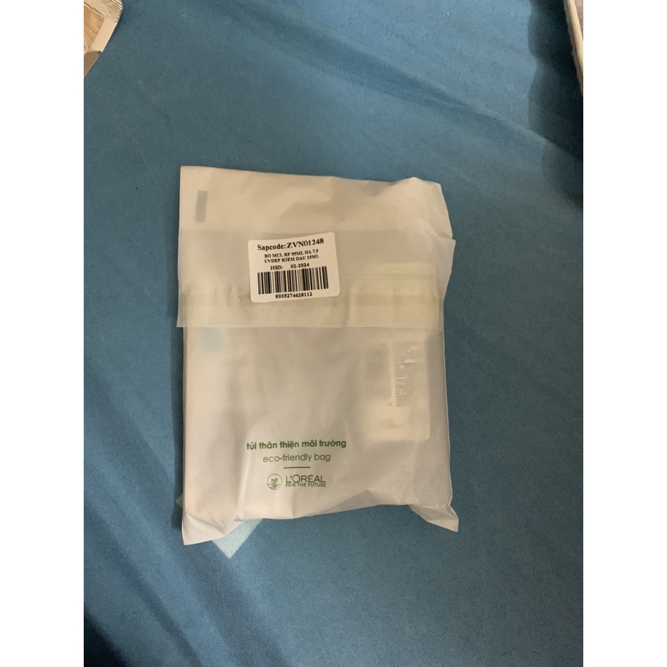 Thanh lý set tẩy trang. kem chống nắng và serum của lorea.l