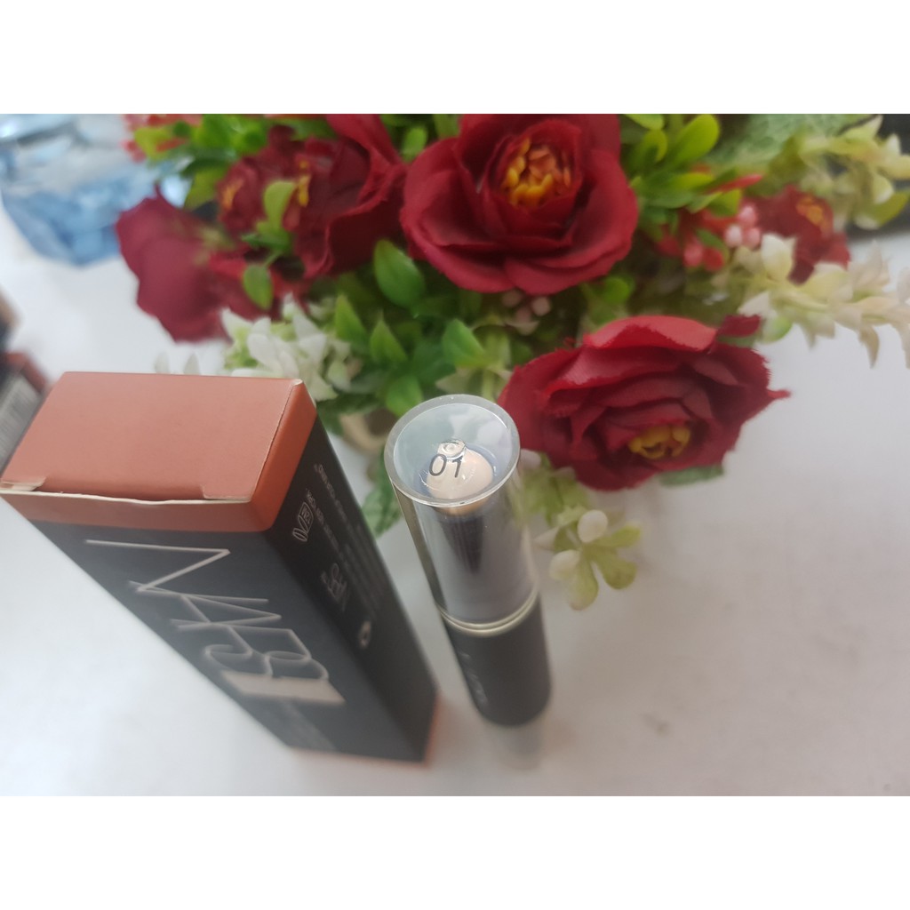 Che khuyết điểm tạo khối 2 đầu Nars Capacity Bar