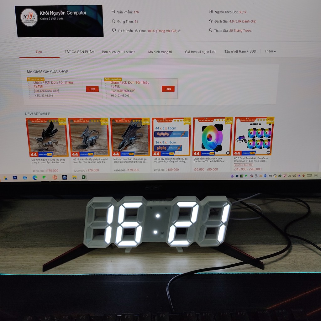 Đồng Hồ LED 3D Treo Tường Hoặc Để Bàn Smart Clock Phiên Bản Màu Trắng.