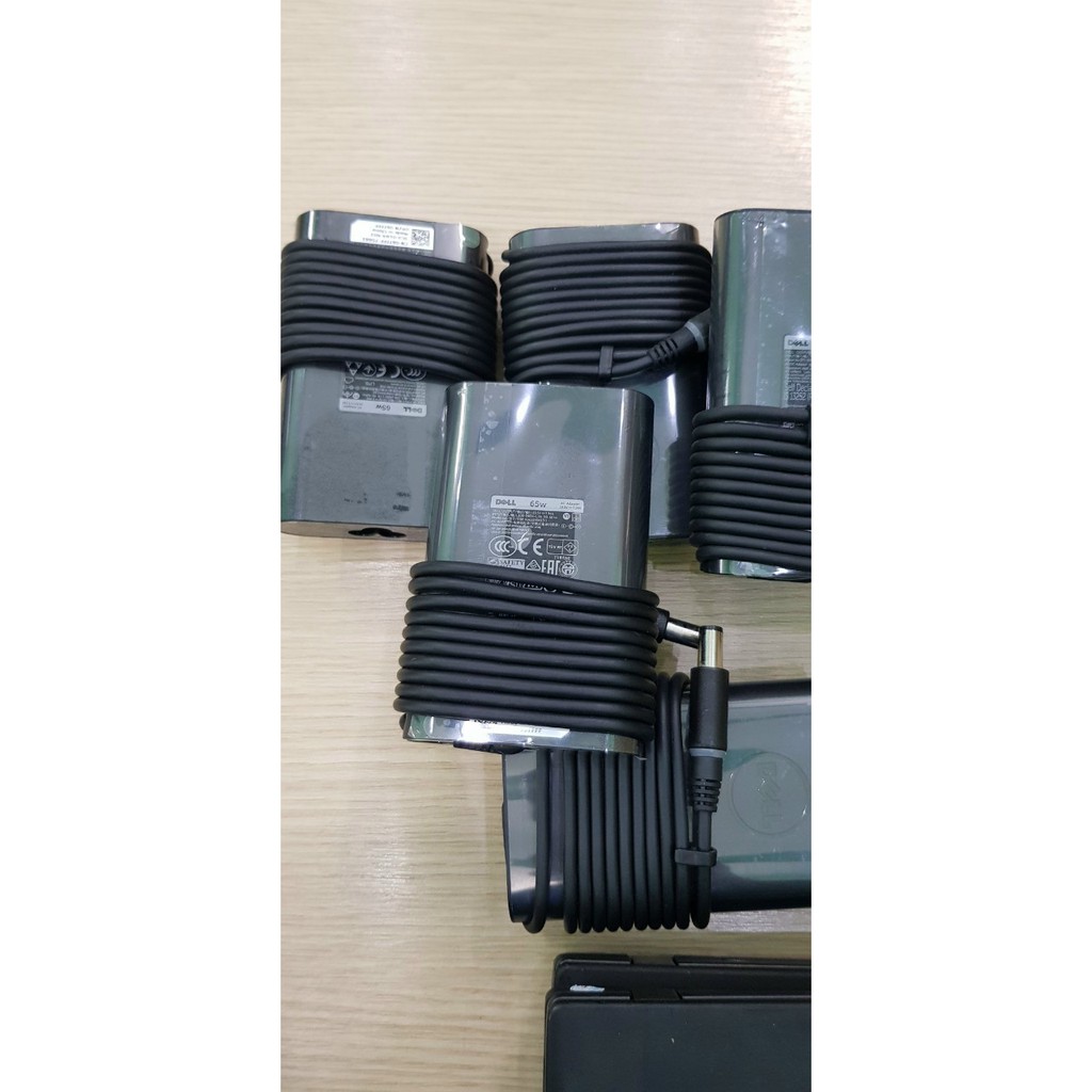 Adapter sạc zin Dell  65W 19.5V-3.34A Chân kim lớn - Oval