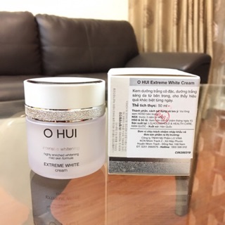 Kem dưỡng Ohui Extreme White Cream Snow vitamin 50ml