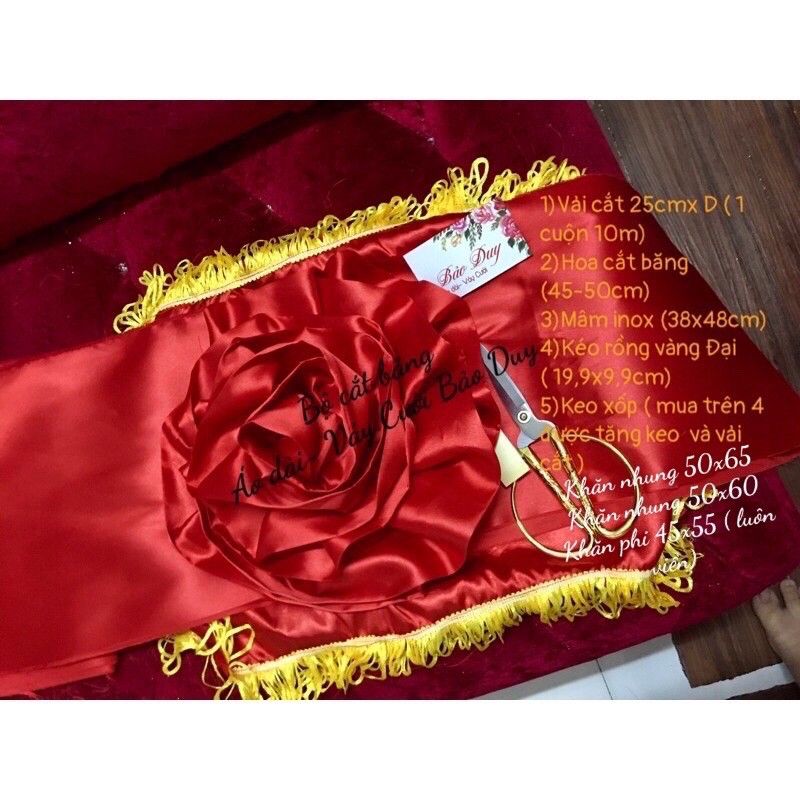 Khăn nhung đỏ cắt băng khánh thành