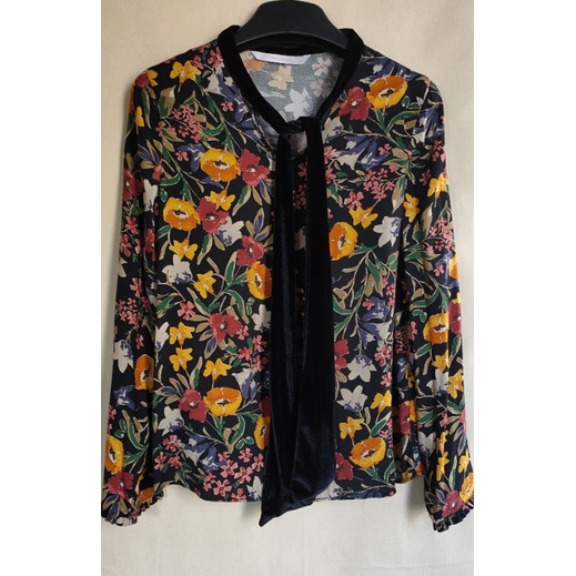 Áo Zara sz L Auth