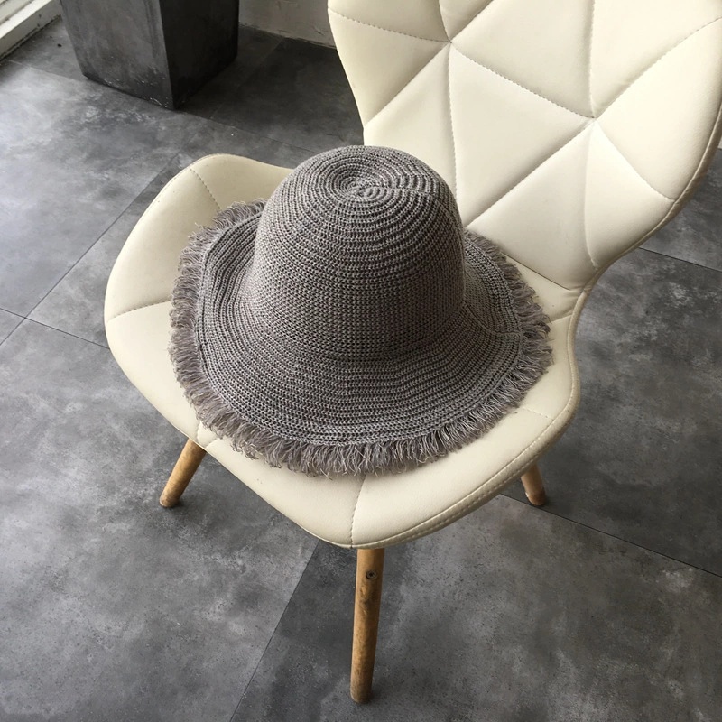 Mũ cói đi biển Cloche Poly viền tua rua - kiểu mũ chuông