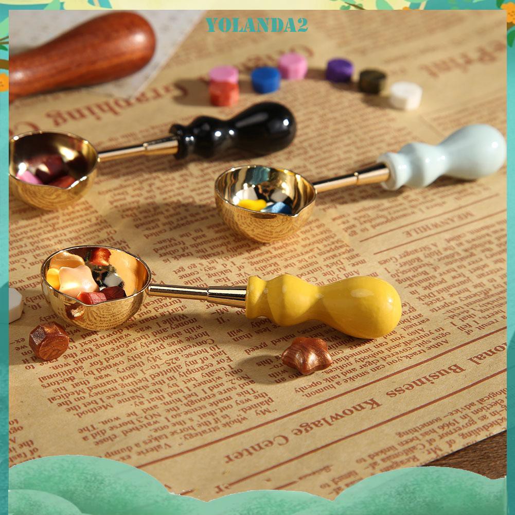 Thìa có tay cầm bằng gỗ để nấu chảy sáp cổ điển tiện lợi và bền