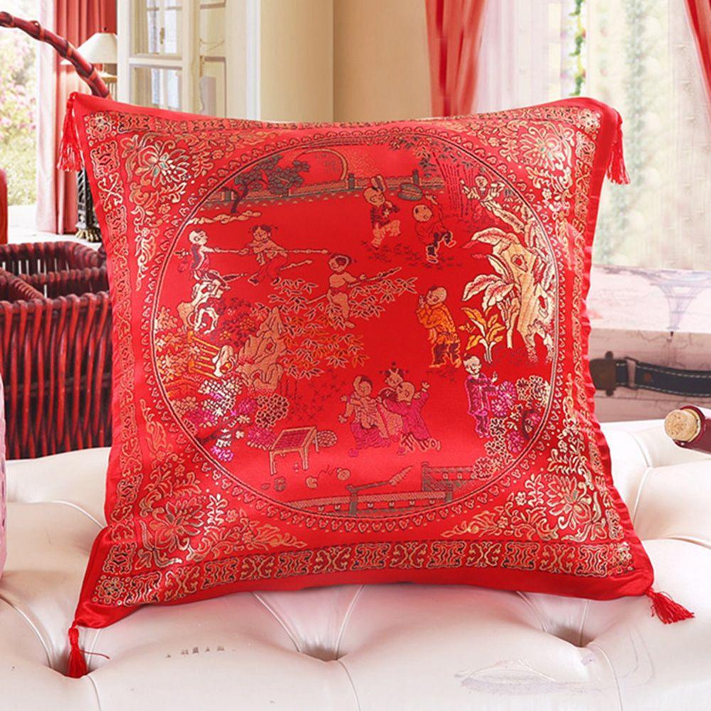 Vỏ Gối Hình Vuông Màu Đỏ Thêu Họa Tiết Độc Đáo Trang Trí Nhà Cửa / Văn Phòng / Tiệc Cưới