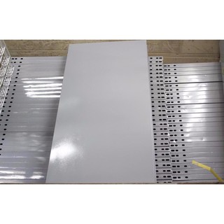 Sàn lắp kệ sắt v lỗ: dài 60cm x rộng 40cm