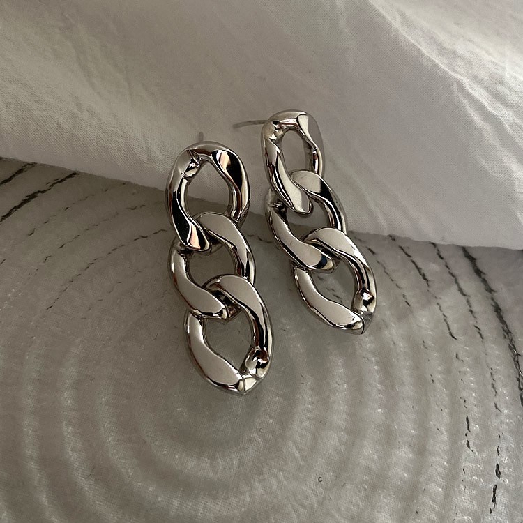 Khuyên Tai Dây Xích Chất Liệu Kim Loại C33 Phong Cách Hàn Quốc