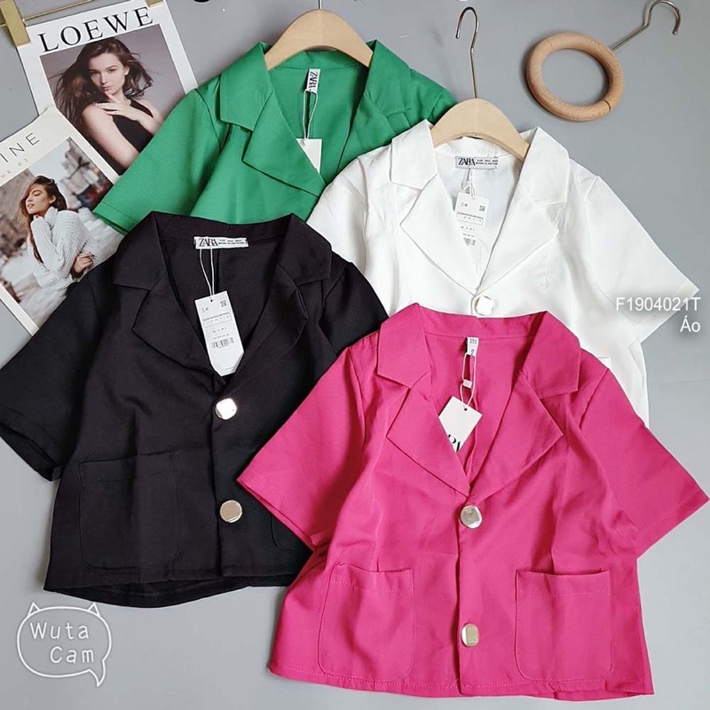 Áo croptop cổ vest phối hai túi