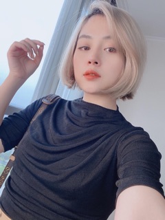 Áo thun nhũ lệch vai