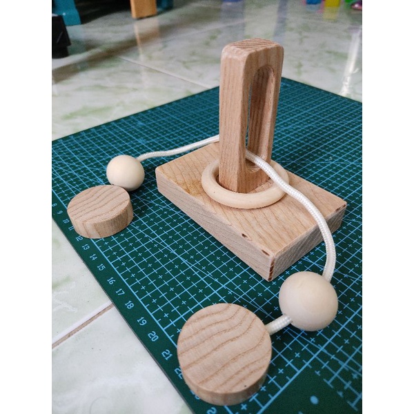 Đồ chơi trí tuệ_Thử thách trí não_Ball &amp; Rope (V1) - Wooden Puzzle_Hack não &amp; Độc đáo_Logic_Giải đố_Tư Duy_Thú vị