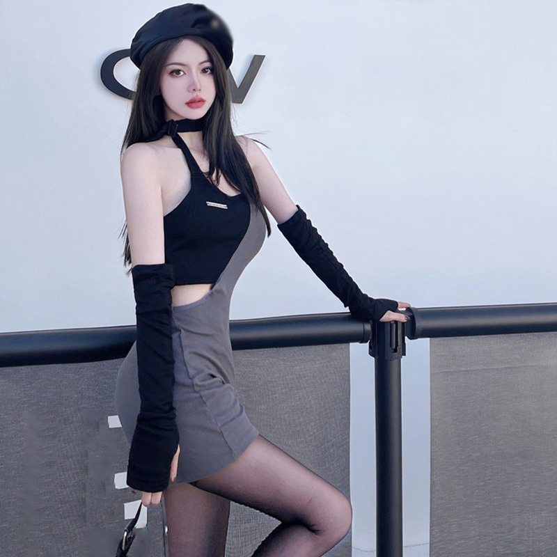 Đầm Dự Tiệc Cổ Yếm Hở Vai Màu Sắc Trẻ Trung Xinh Xắn Dành Cho Nữ