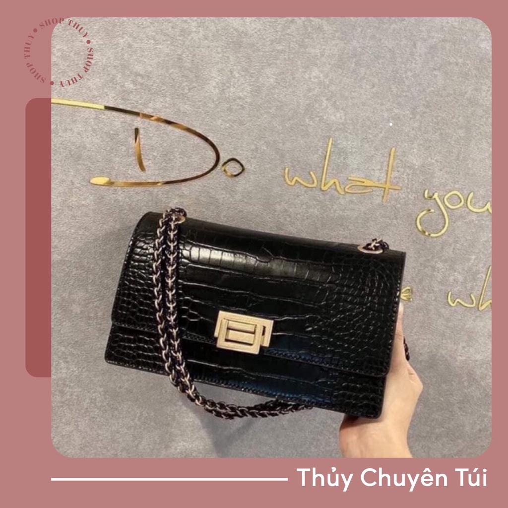 Túi C.K khoá vuông dây xoắn