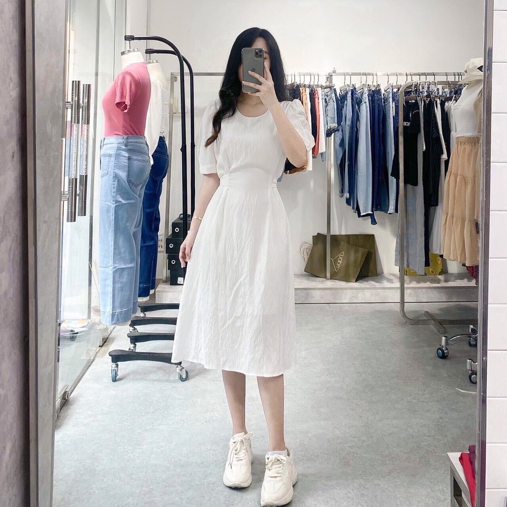 Đầm váy freesize trắng cổ tròn thắt eo