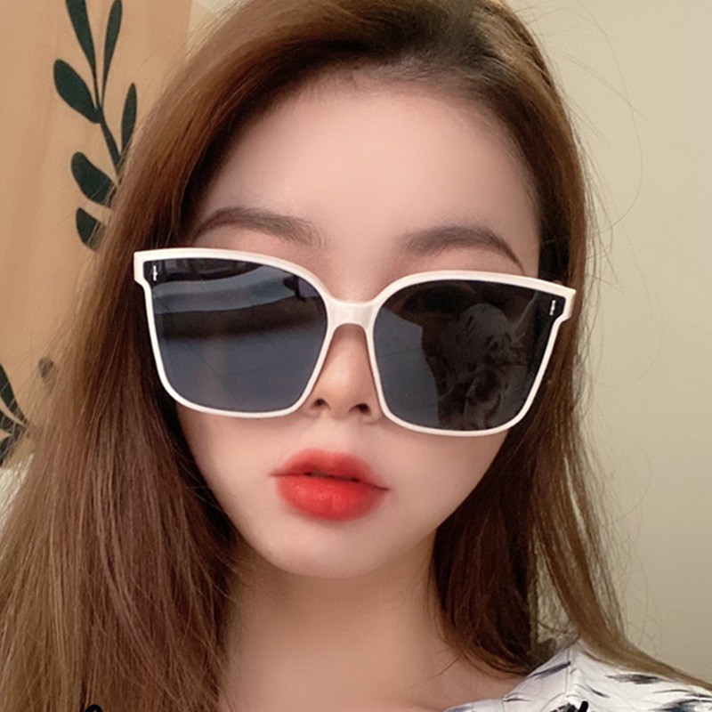 Kính mát gọng vuông oversize thời trang cổ điển sành điệu
