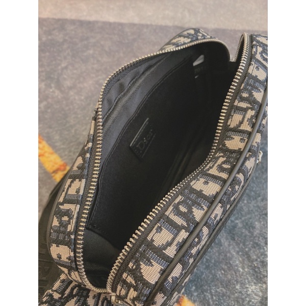 Túi đeo chéo dior, Bag đeo chéo dior( full box)