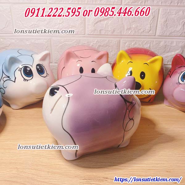 Lợn tiết kiệm tiền hoạt hình đáng yêu